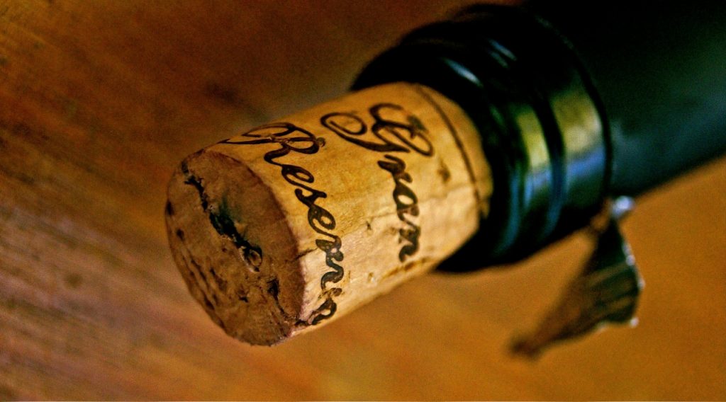 Storage angle and a wet cork in a bottle keeps wine from spoiling