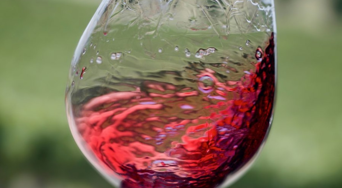 The Wine Swirl as part of wine tasting